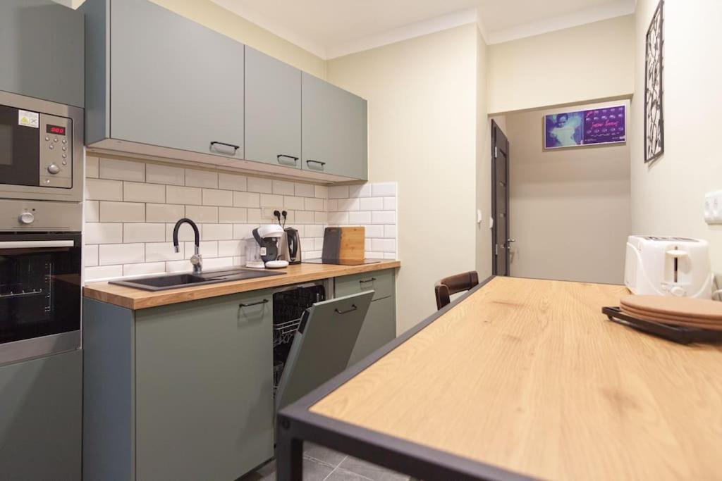 Vysoka Apartman Emf/Stp 布拉迪斯拉发 外观 照片
